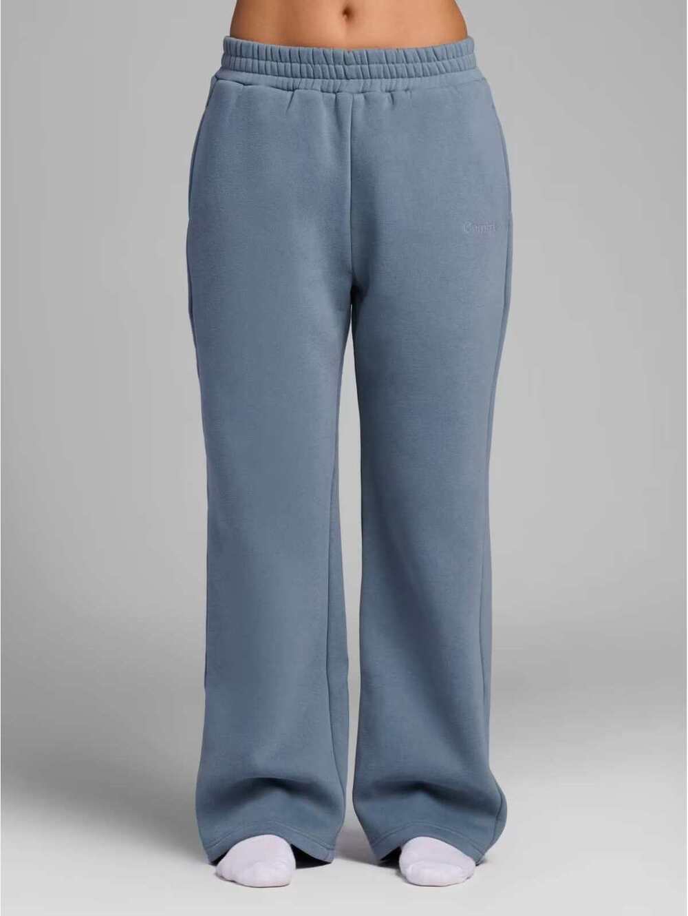 COMFRT NWOT Signature Straight Leg Sweatpants Sky Size [XS]